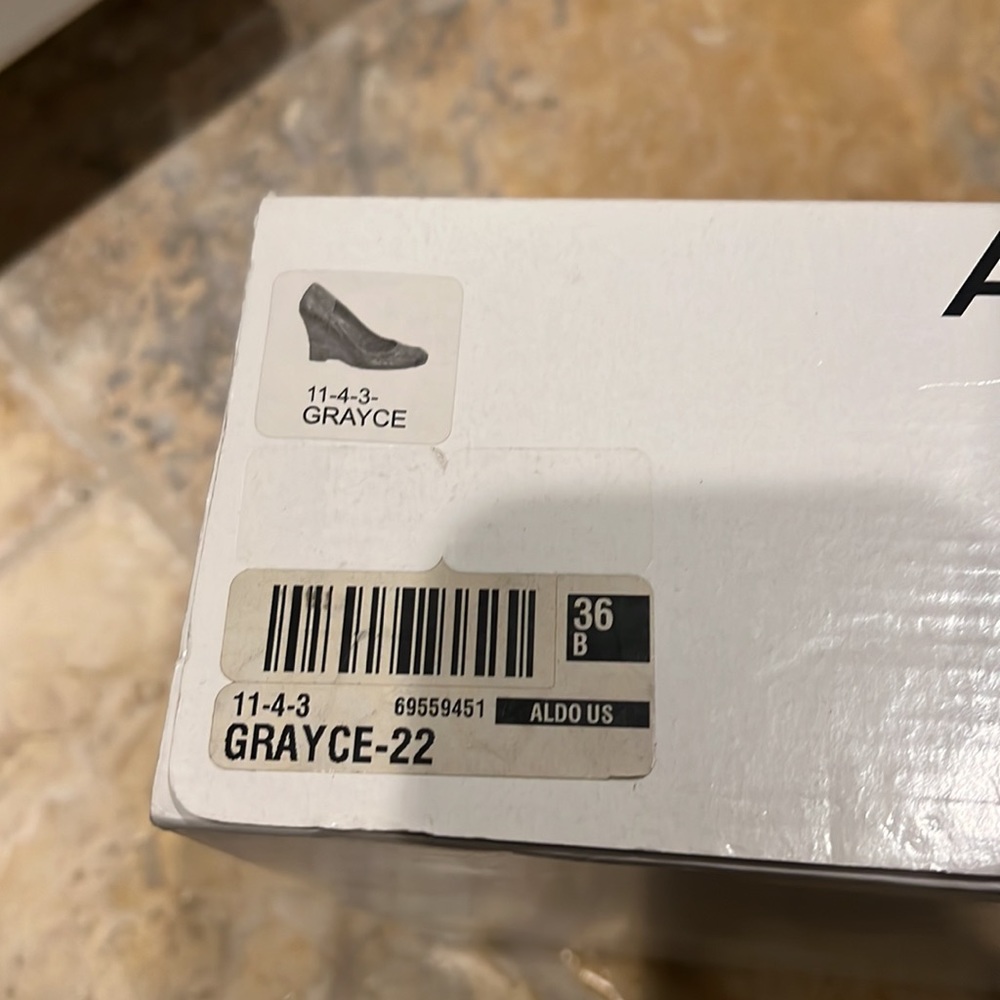 ALDO leather “Grayce” Wedge shoes - Picture 4 of 4